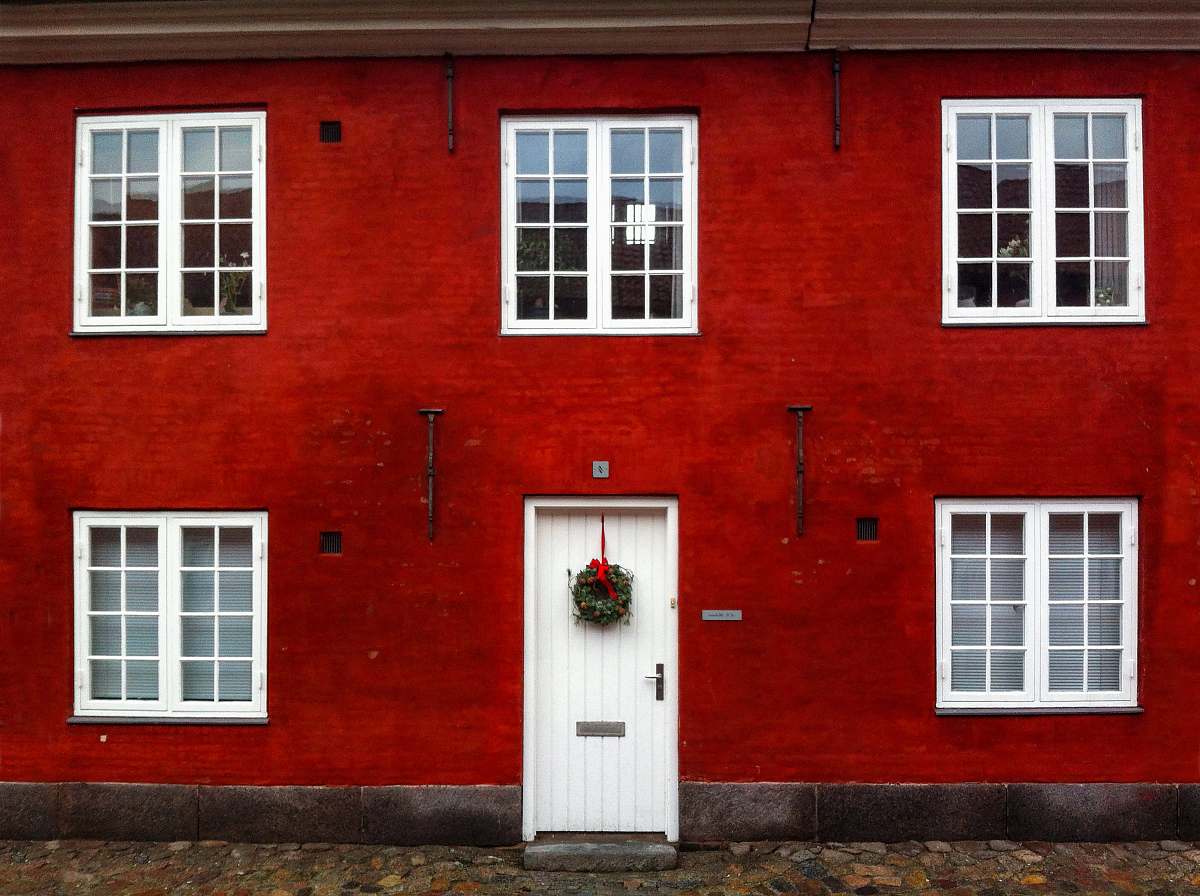 window red building door